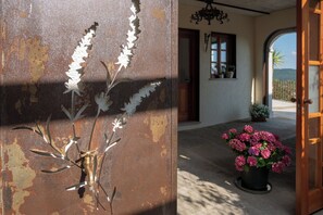 Exterior detail - Stanjel Retreat Suite 2.2 (Komen)
