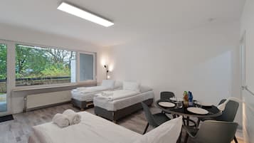 2 bedrooms, free WiFi, bed sheets