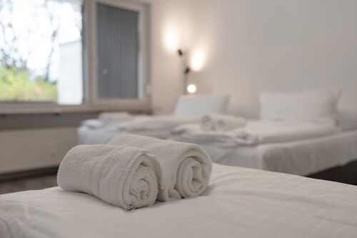 Apartment 'Kaffeehof 3 - 4 Einzelbetten' with Private Terrace and Balcony