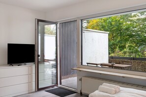 Interior - Apartment 'Kaffeehof 3 - 4 Einzelbetten' with Private Terrace and Balcony (Bad Liebenzell)