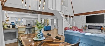 Private Lake House near Enterprise