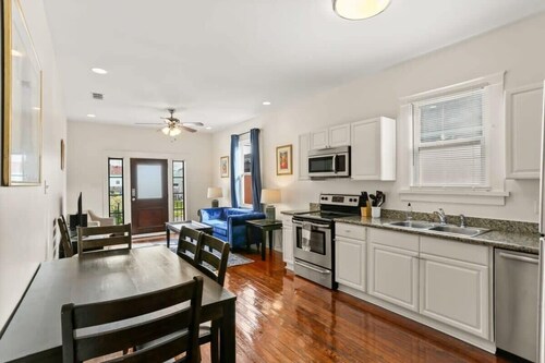 Pristine Mid-City 2BD | Courtyard | Pet Friendly