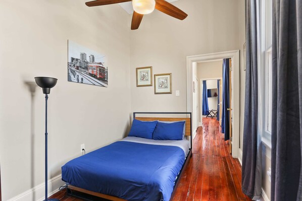 2 bedrooms, desk, iron/ironing board, travel crib