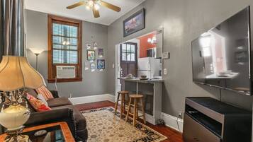 TV, offices