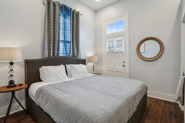 2 bedrooms, iron/ironing board, travel cot, WiFi