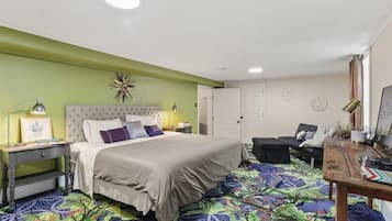 1 bedroom, iron/ironing board, travel crib, WiFi