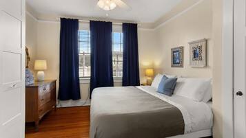 2 bedrooms, iron/ironing board, travel cot, WiFi