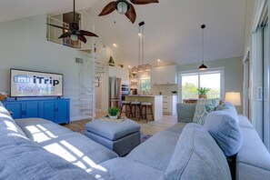 TV, DVD player - Boater's Paradise | 170' Waterfront | 30' Dockage | Ramrod Key Retreat (Ramrod Key)