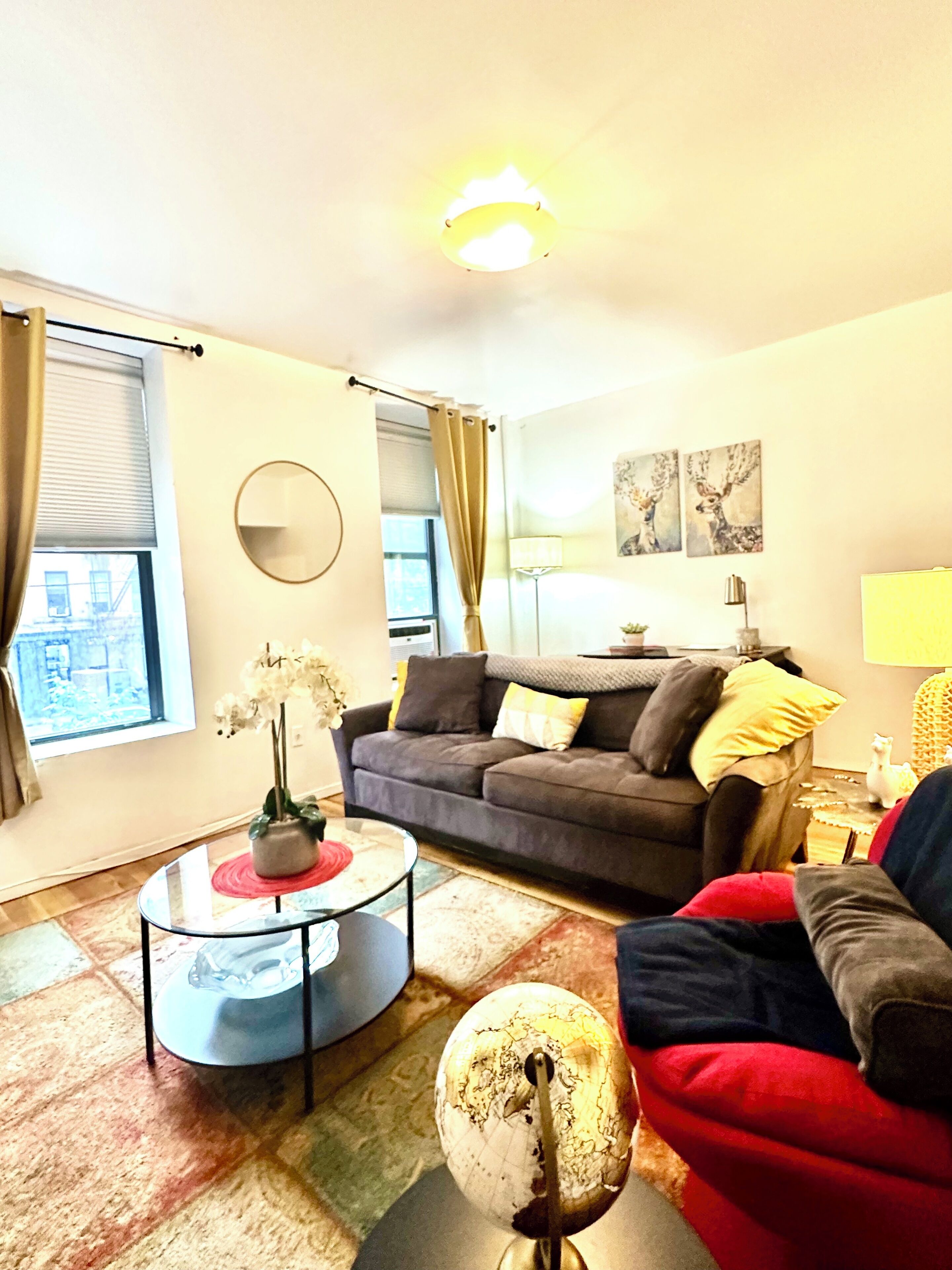 Spacious 2 bedroom Apt in Midtown \Times Square 6PPL