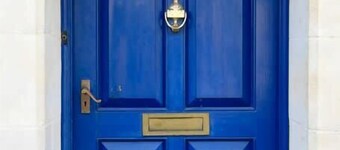 Spacious Townhouse, Private Parking, Central Wells