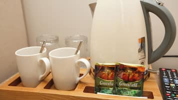Comfort Single Room, City View | Individually furnished, desk, laptop workspace, soundproofing