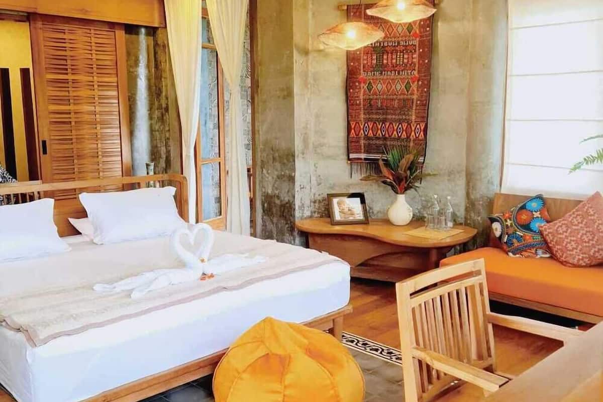 Hamsa Room | Ropa de cama de alta calidad y caja de seguridad en la habitación
