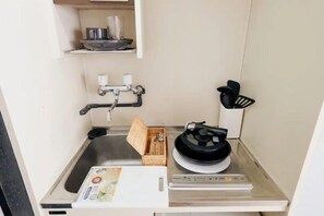 209/With balcony, Non Smoking | Private kitchen | Full-size fridge, microwave, electric kettle, cookware/dishes/utensils