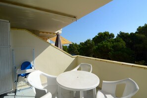 Outdoor dining - MAGDA PARK J 2 B (L'Escala)