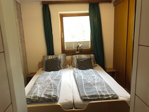 1 bedroom, WiFi, bed sheets - Ferienwohnung für 2 Personen mit Separate Schlafzimmer ein Wahnsinnige Ausblick (stall)