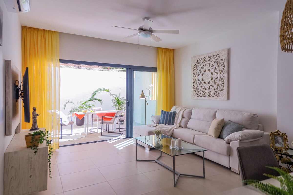 2 BEDROOM APARTMENT