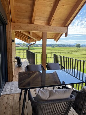 Outdoor dining - Ferienwohnung (Petting)