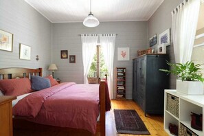 2 Schlafzimmer, Bügeleisen/Bügelbrett, Internetzugang, Bettwäsche