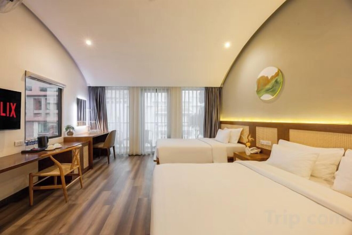 Minibar, iron/ironing board, travel cot, free WiFi