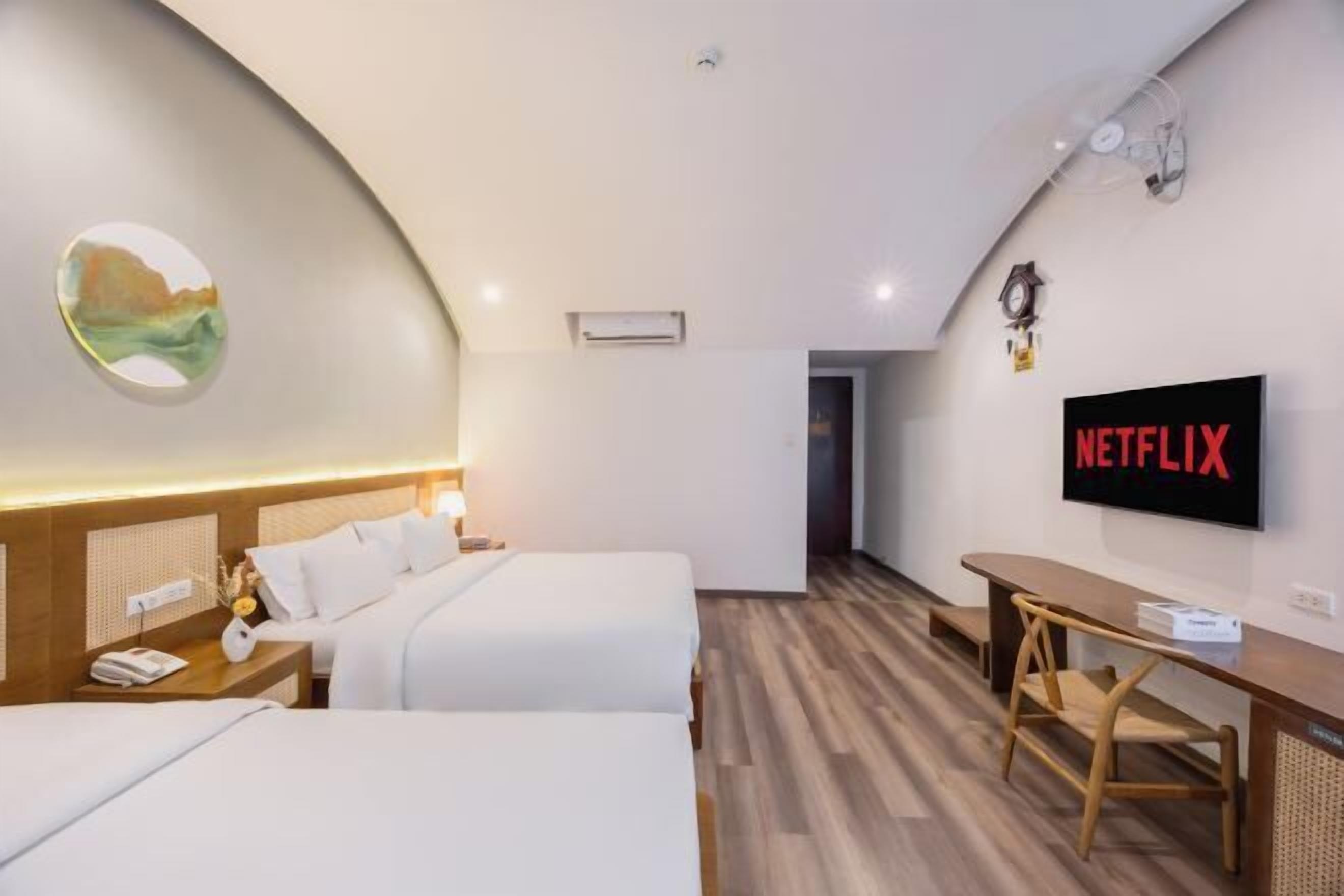 Minibar, Bügeleisen/Bügelbrett, kostenloses WLAN, Bettwäsche