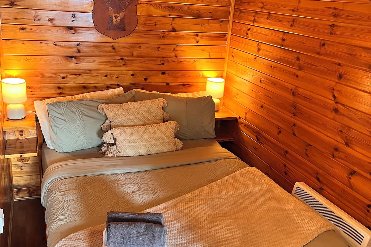Chambre Double Standard, balcon, vue colline
