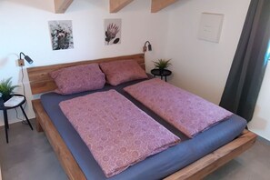 2 bedrooms, free WiFi, bed sheets - Panorama Suite Chiemsee (Bayern - Chieming)