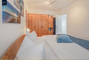 2 室のベッドルーム、WiFi (無料)