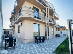 Restauration extérieure