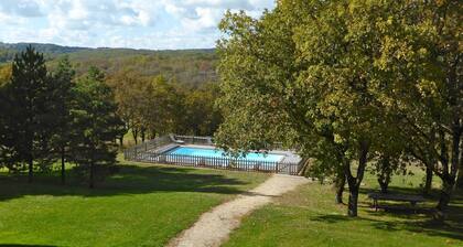 Maison La Bergerie, piscine privative chauffée, 10 personnes maxi