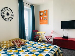 1 makuuhuone, silitysrauta/-lauta, Wi-Fi, vuodevaatteet