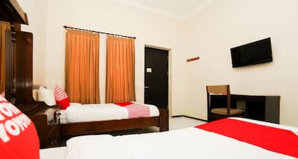 Capital O 1430 Hotel Ratna Syariah