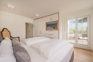 2 chambres, fer et planche à repasser, Wi-Fi gratuit, draps fournis