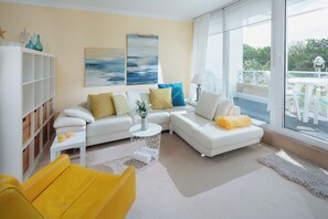 Fernseher, Stereoanlage