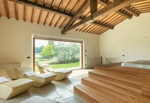 Interior - Villa Ripa Comfortable holiday residence (Foiano della Chiana)