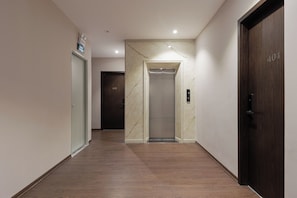 Lobby - Collection O Le Grand Hanoi hotel – The Central Park (Hanoi)