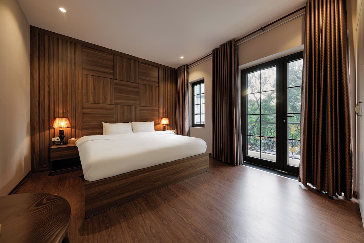Kamar Double Deluks | Minibar, meja kerja, ruang kerja ramah laptop, dan Wi-Fi gratis