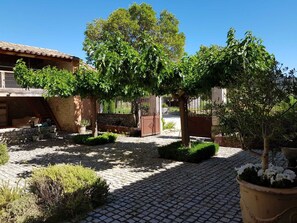 Enceinte de l’hébergement