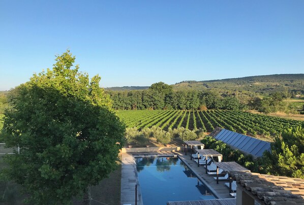 Piscine extérieure, piscine chauffée