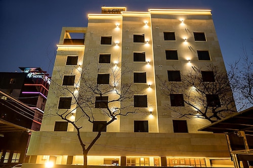 목포 에이치에비뉴 호텔 평화광장점