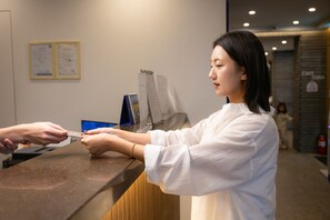 Reception - Mokpo H Avenue Hotel Peace Plaza (Mokpo)