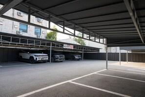 Parking - Mokpo H Avenue Hotel Peace Plaza (Mokpo)