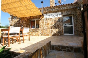 Outdoor dining - Casper, second home Comfortable Vacation Home (Els Poblets \/ Alicante Spanien)
