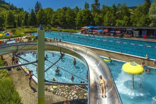 Pool - Alpine Lodge Comfortable holiday residence (Wertach)