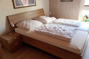 2 bedrooms, free WiFi