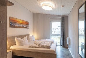 2 室のベッドルーム、WiFi (無料)