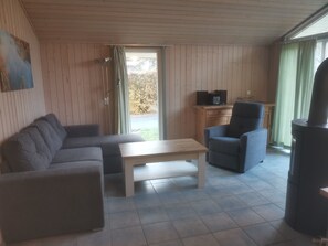 Télévision, cheminée