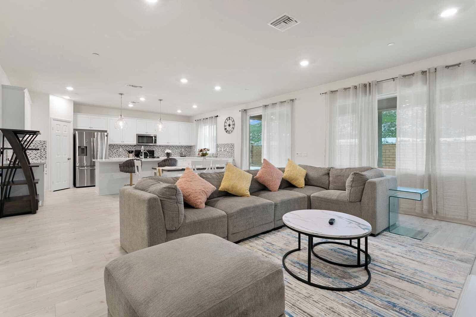 Spacious Fenced Backyard｜1st Floor Bdr｜Pet Friendly｜M2M 20% Off  #41559