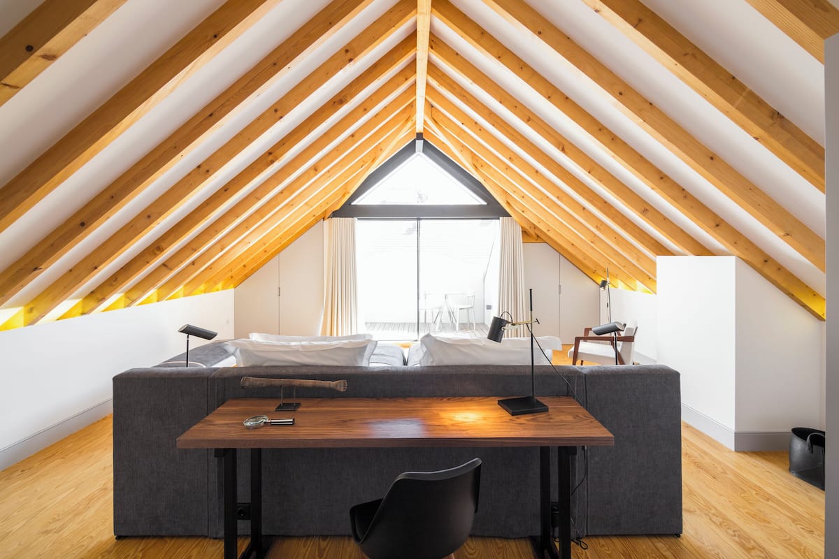 Two-bedroom Penthouse | 1 chambre, coffres-forts dans les chambres, chambres insonorisées