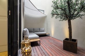 Two-bedroom Apartment With Winter Garden | Terraza o patio