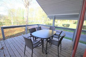 Outdoor dining - Wildgans 26 - Klassisches Skandinavisches Ferienhaus für bis zu 6 Personen (Mirow)